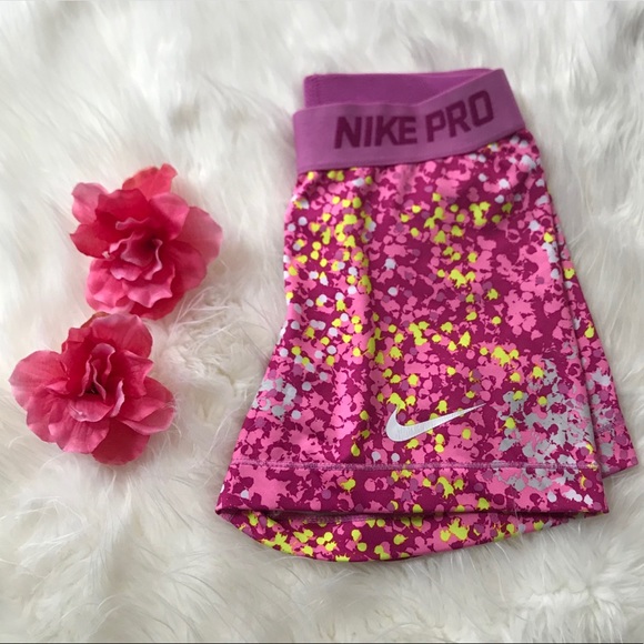 Nike Pants - NIKE pro spandex